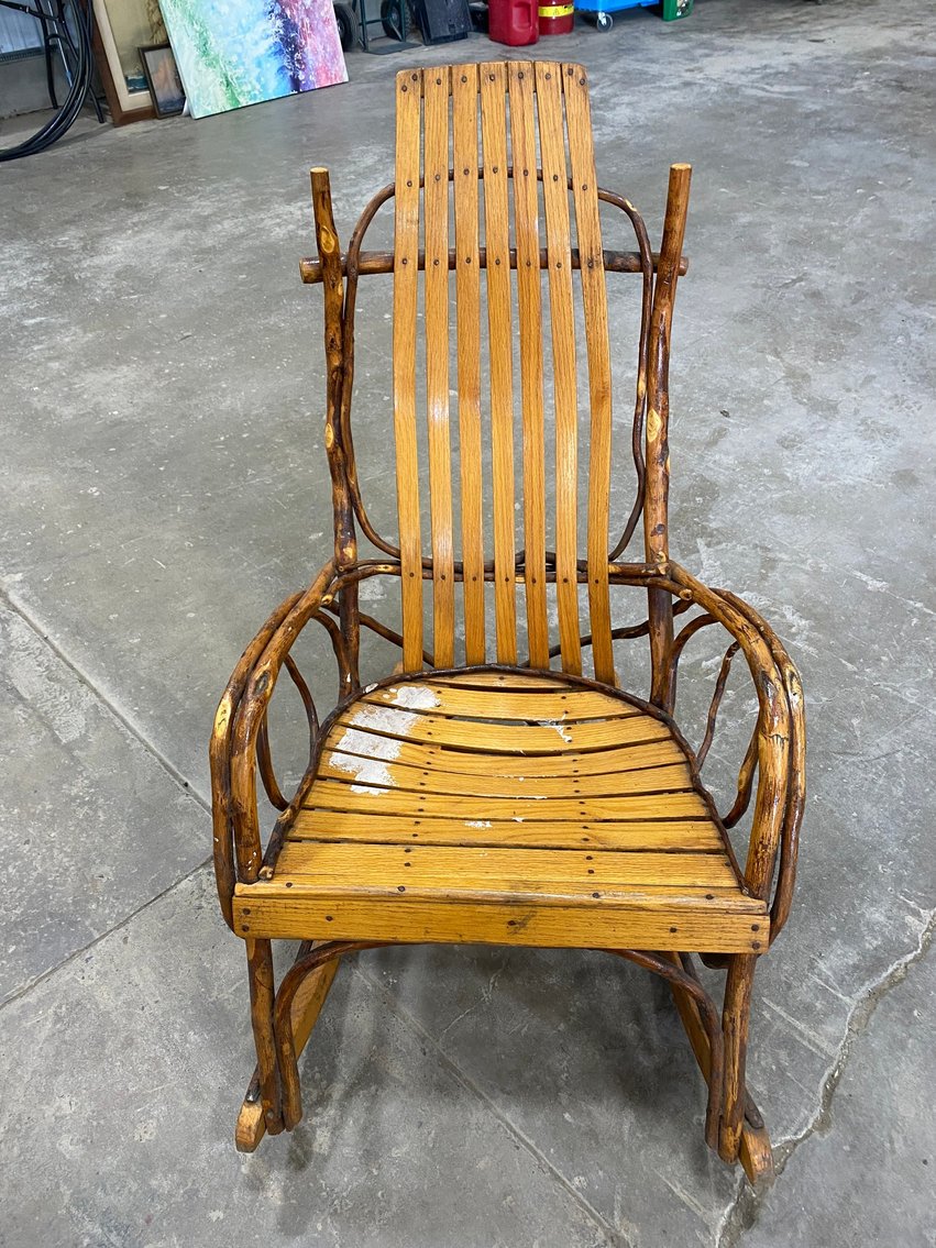 Image for Shinnston – Huge Antique Auction! Decorated Stoneware, Fenton & Carnival Glass, Furniture, Signed Paintings, Advertising Signs & More