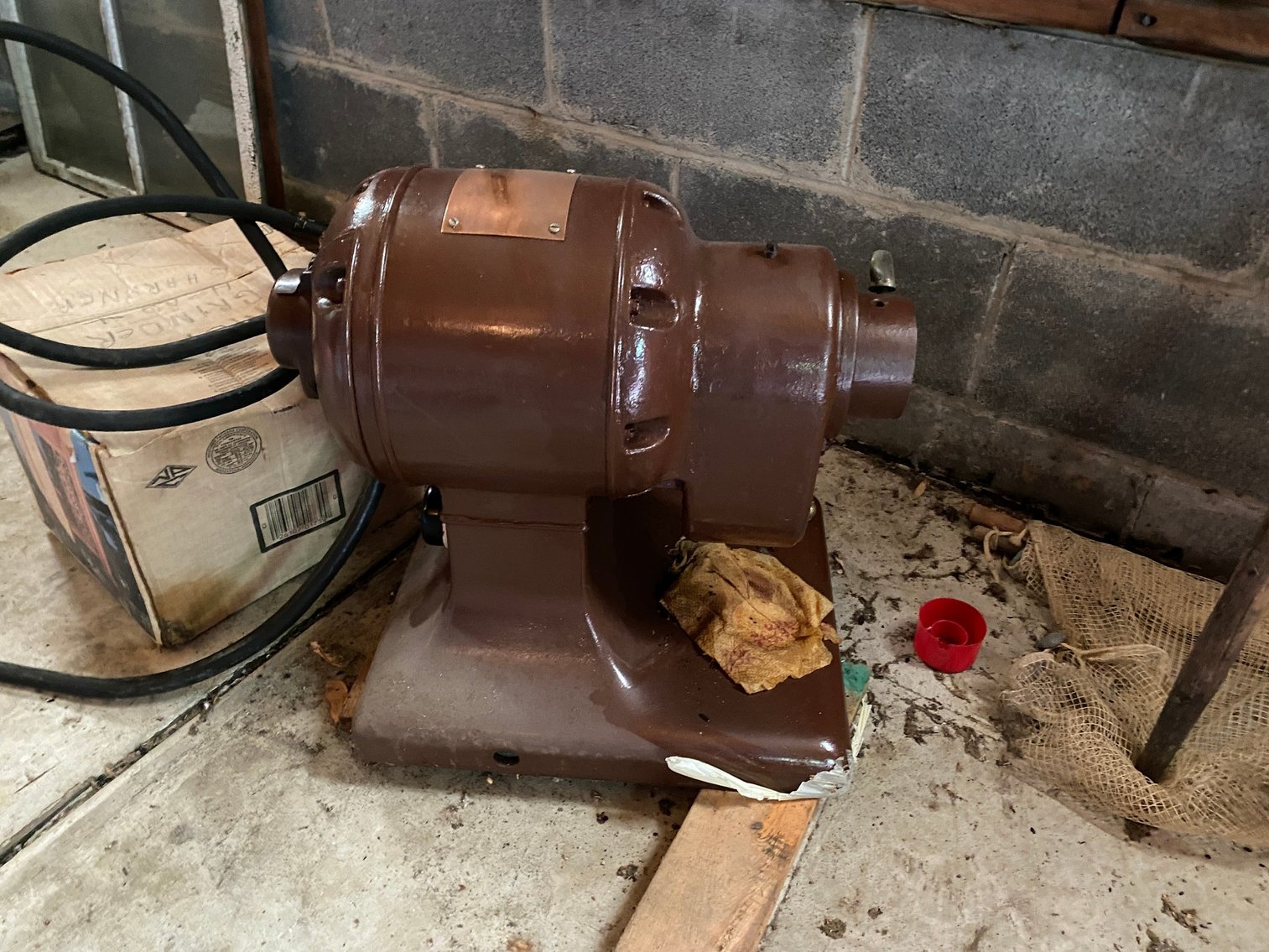 Image for Fairmont, WV – Moving Auction Featuring Primitive, Vintage, and Antique Tools, Collectibles and Other Items!