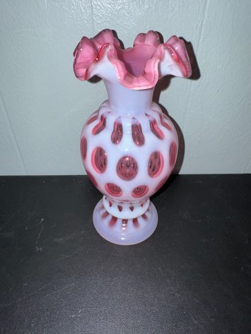 Image for Fayetteville, WV – Estate Auction Featuring Fenton Glassware, Furniture, Artwork, Home Decorations & More!