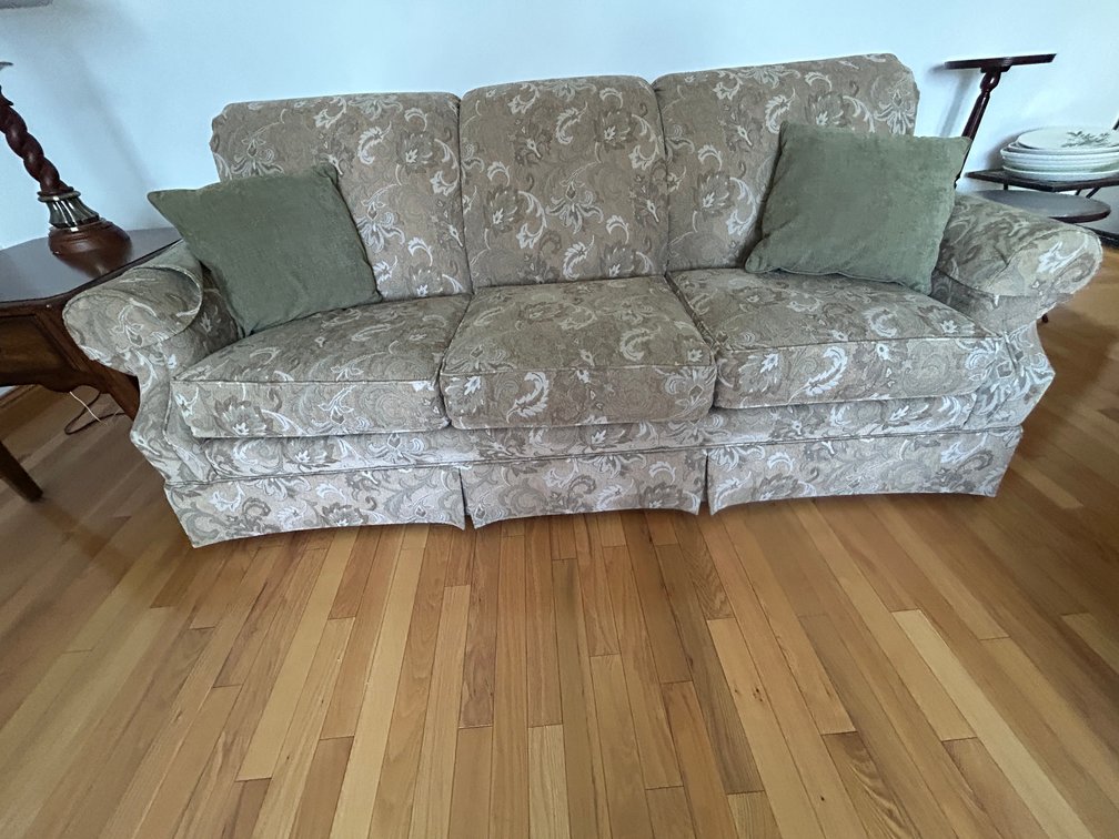 Image for McDonald, PA - Moving Auction: 2018 Ford F-150 XL Super Crew Cab, Like-New Furniture, Vintage Toys, Gym Equipment, and More!