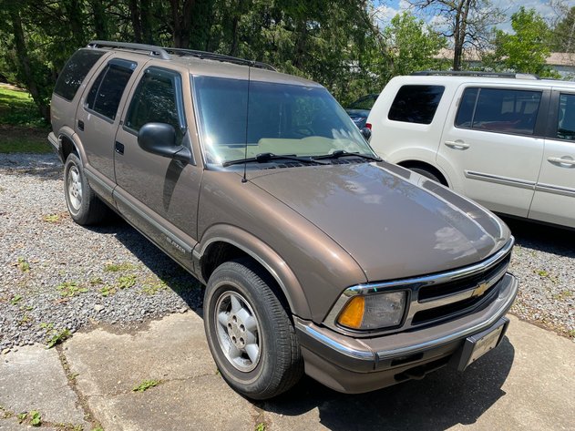 Image for Bridgeport, WV - Classic Chevy Blazer, Sports Memorabilia, Tools and More!