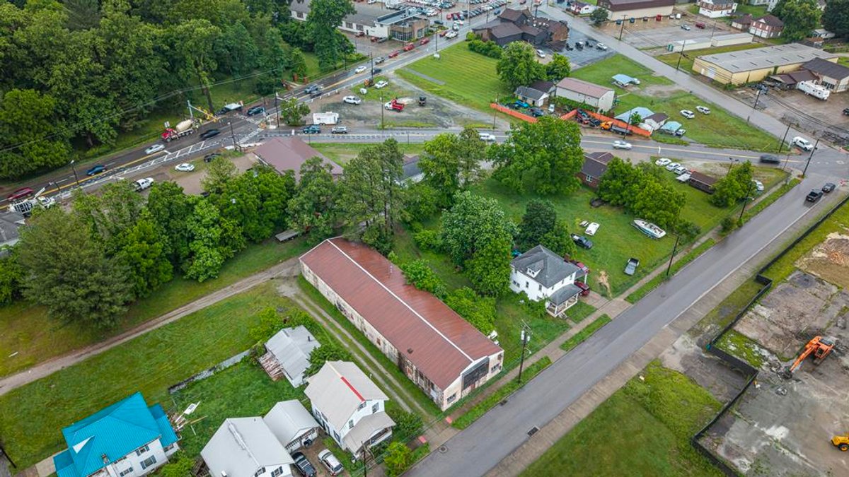 Image for Prime Commercial & Redevelopment Opportunity in Parkersburg