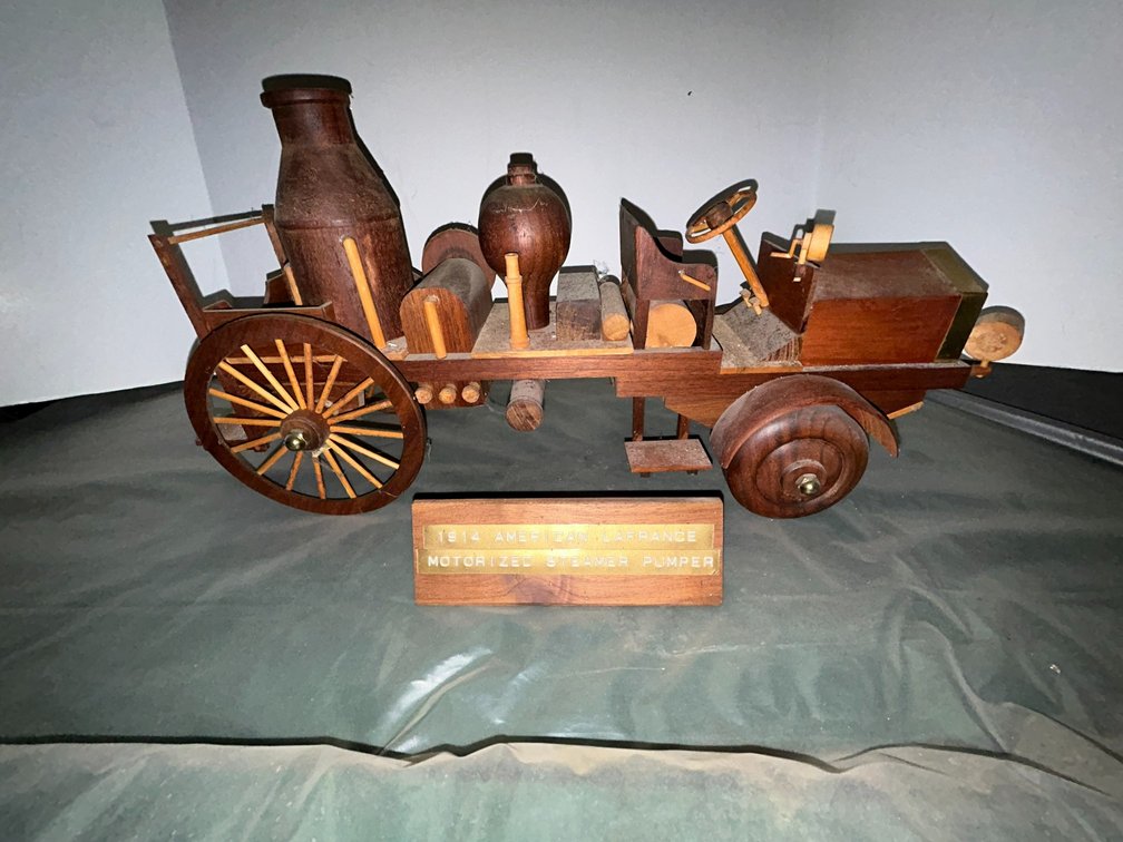 Image for McDonald, PA - Contractor & Sportsman Auction: Firearms, Tools, Knives & Equipment