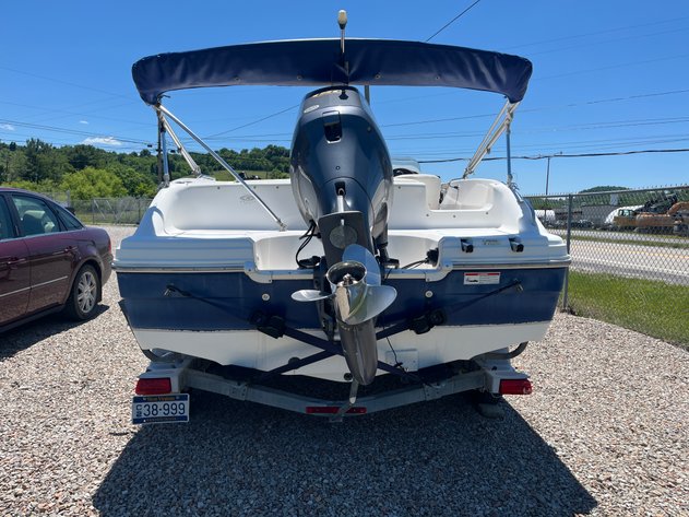 Image for Shinnston, WV - 2012 Hurricane SD Sport 188 Deck Boat, Yamaha F150 Outboard & EZ Loader Trailer