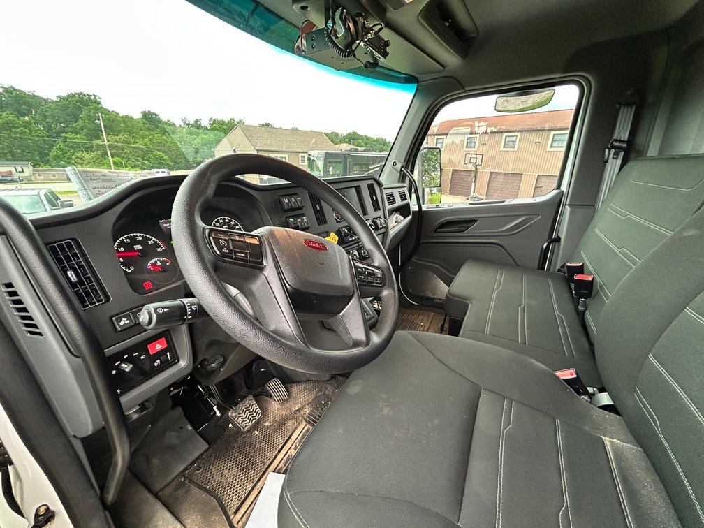 Image for Fayette Co, PA – 2024 Peterbilt 30’ Box Truck & 2021 Coachmen Sportscoach SR366BH