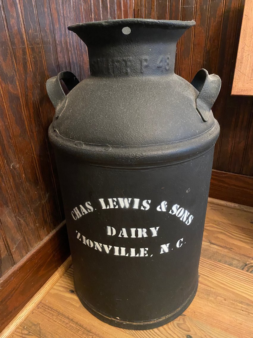 Image for Nineveh, PA – Sporting Goods, Coins, Military Items, Antiques, and More!