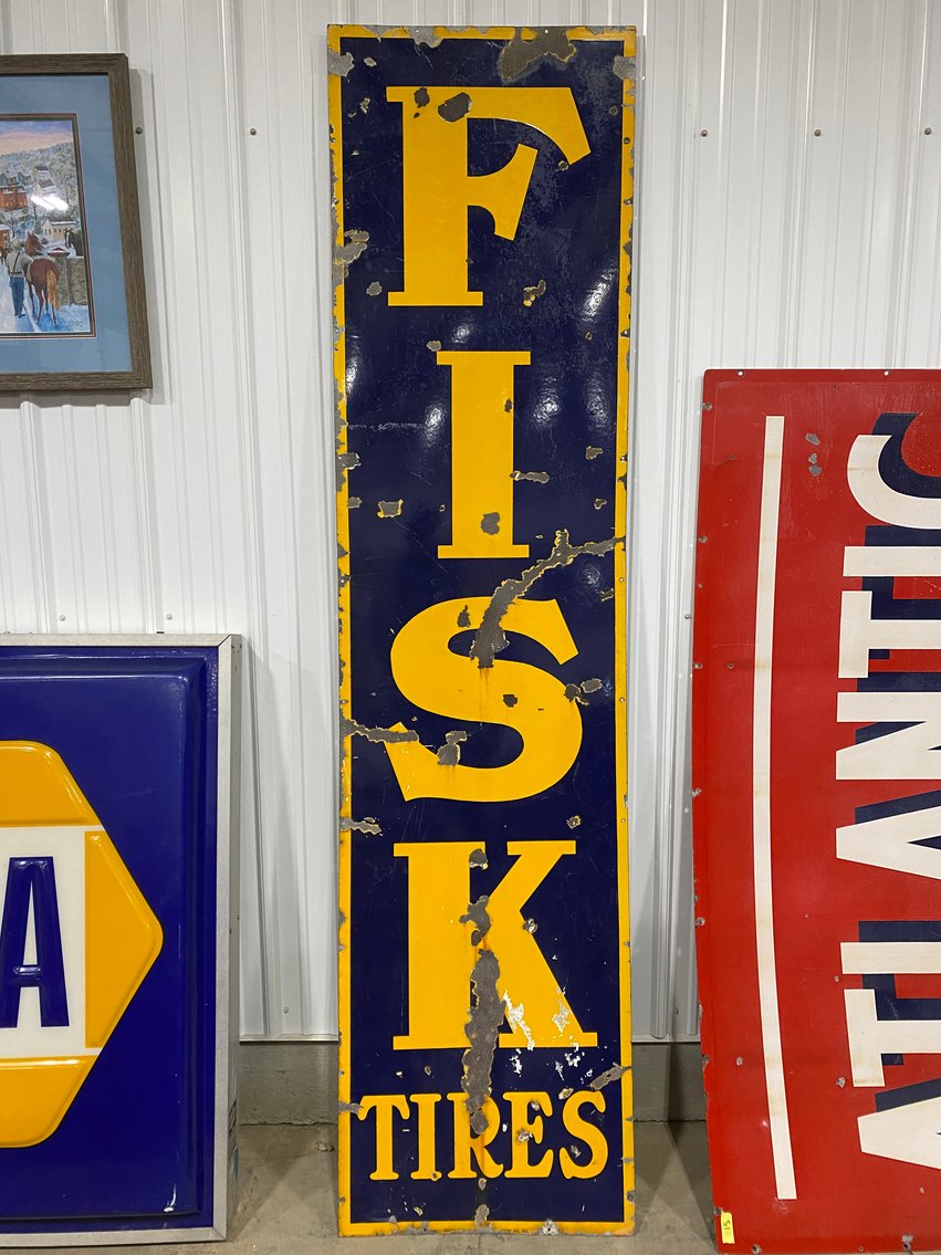 Image for Shinnston, WV - Old Time Style LIVE Antique & Collectible Auction! Over 400 Lots!