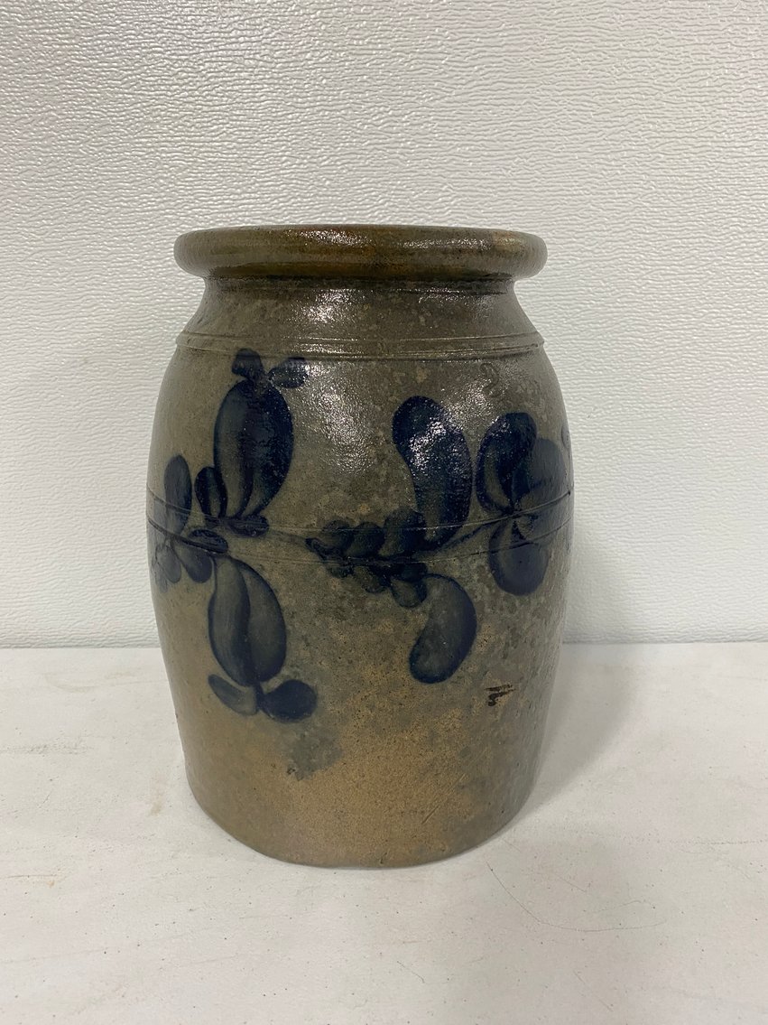 Image for Shinnston, WV - Old Time Style LIVE Antique & Collectible Auction! Over 400 Lots!