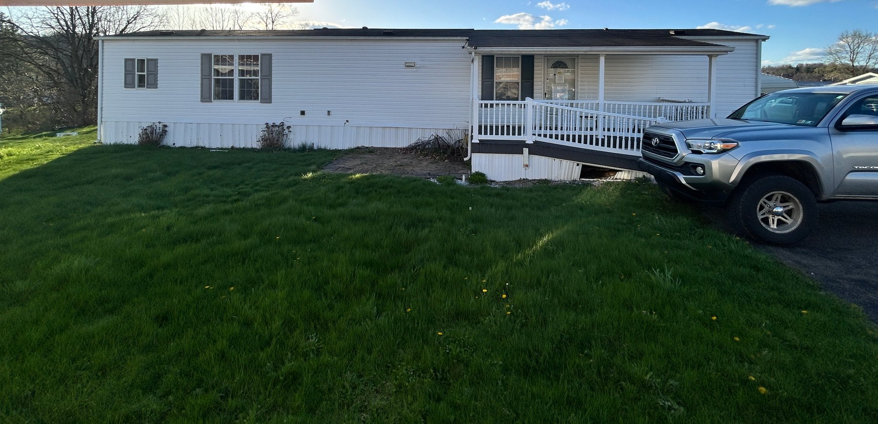 Image for Waynesburg, PA – 2007 Clayton Mobile Home