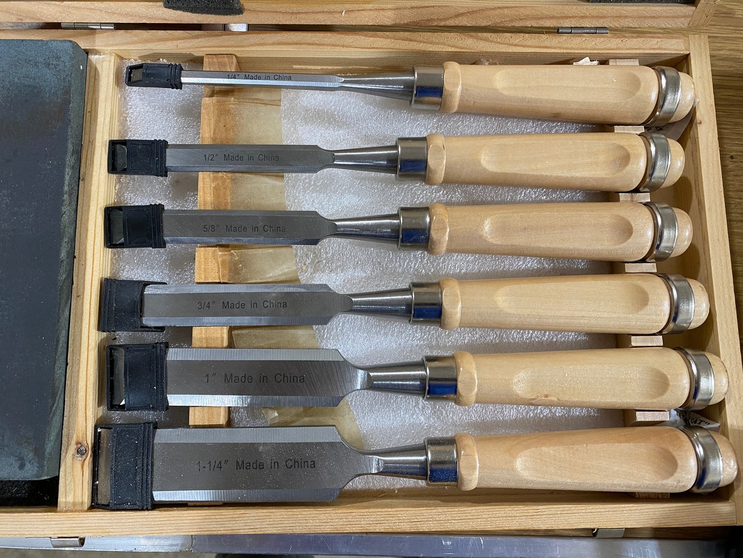 Image for Greensburg, PA – Complete Household Online Auction: Lawn/Garden Tools, Home Furnishings, China, Pyrex, Major Appliances, and More!