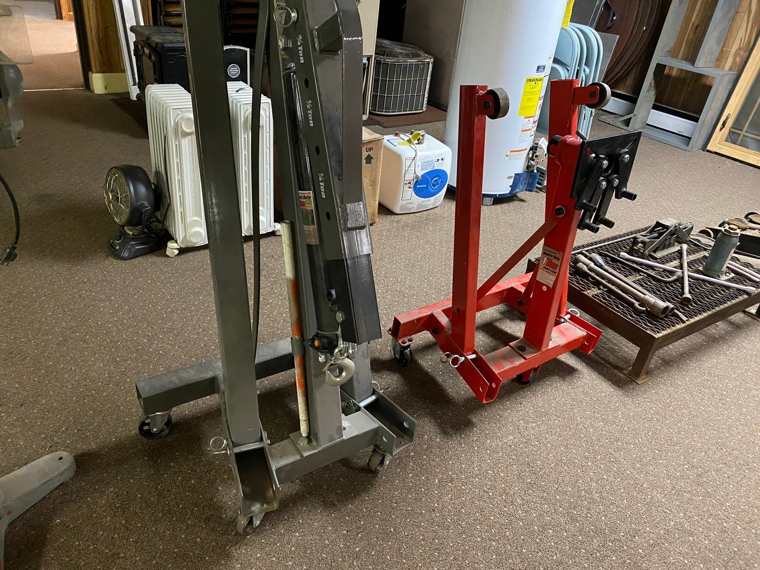 Image for Mt. Pleasant, PA - Woodworking equipment, Hand tools, Harley Davidson Collectibles, Household Furniture, New in Box Kitchen Items, Designer Purses, and more!