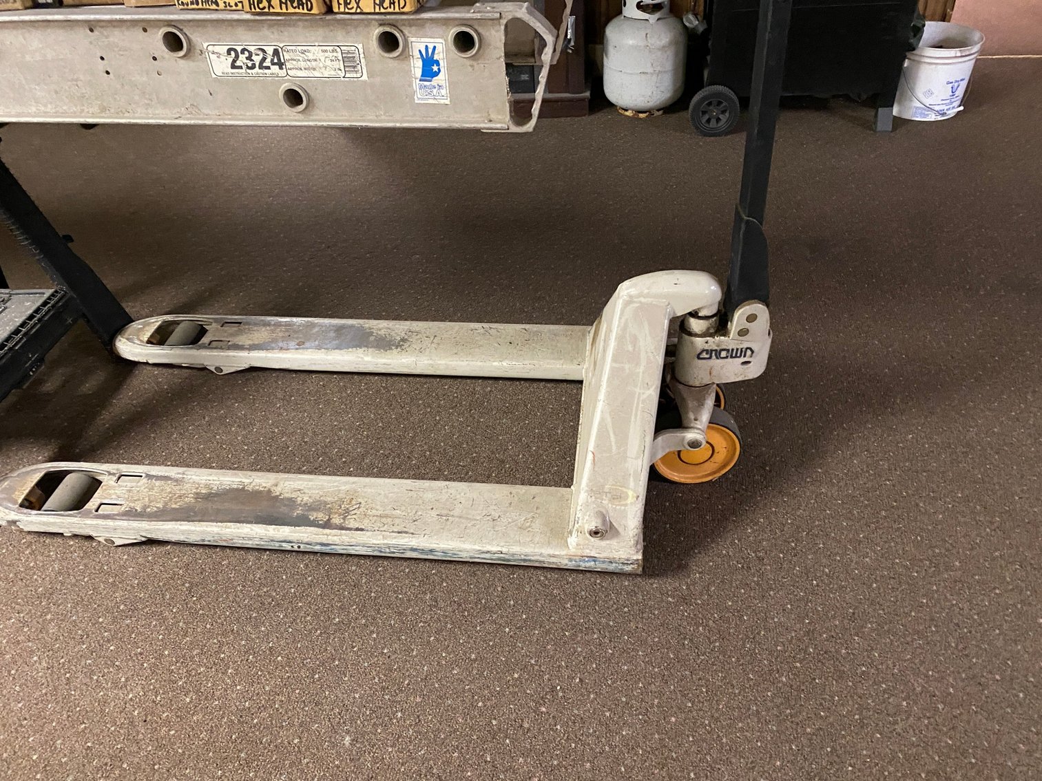 Image for Mt. Pleasant, PA - Woodworking equipment, Hand tools, Harley Davidson Collectibles, Household Furniture, New in Box Kitchen Items, Designer Purses, and more!