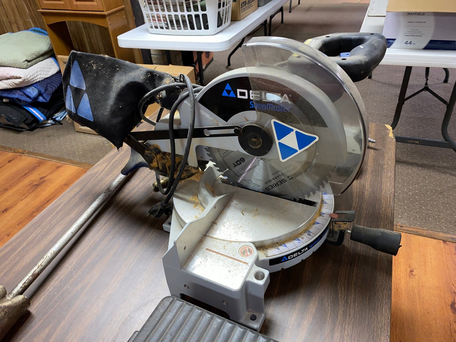 Image for Mt. Pleasant, PA - Woodworking equipment, Hand tools, Harley Davidson Collectibles, Household Furniture, New in Box Kitchen Items, Designer Purses, and more!