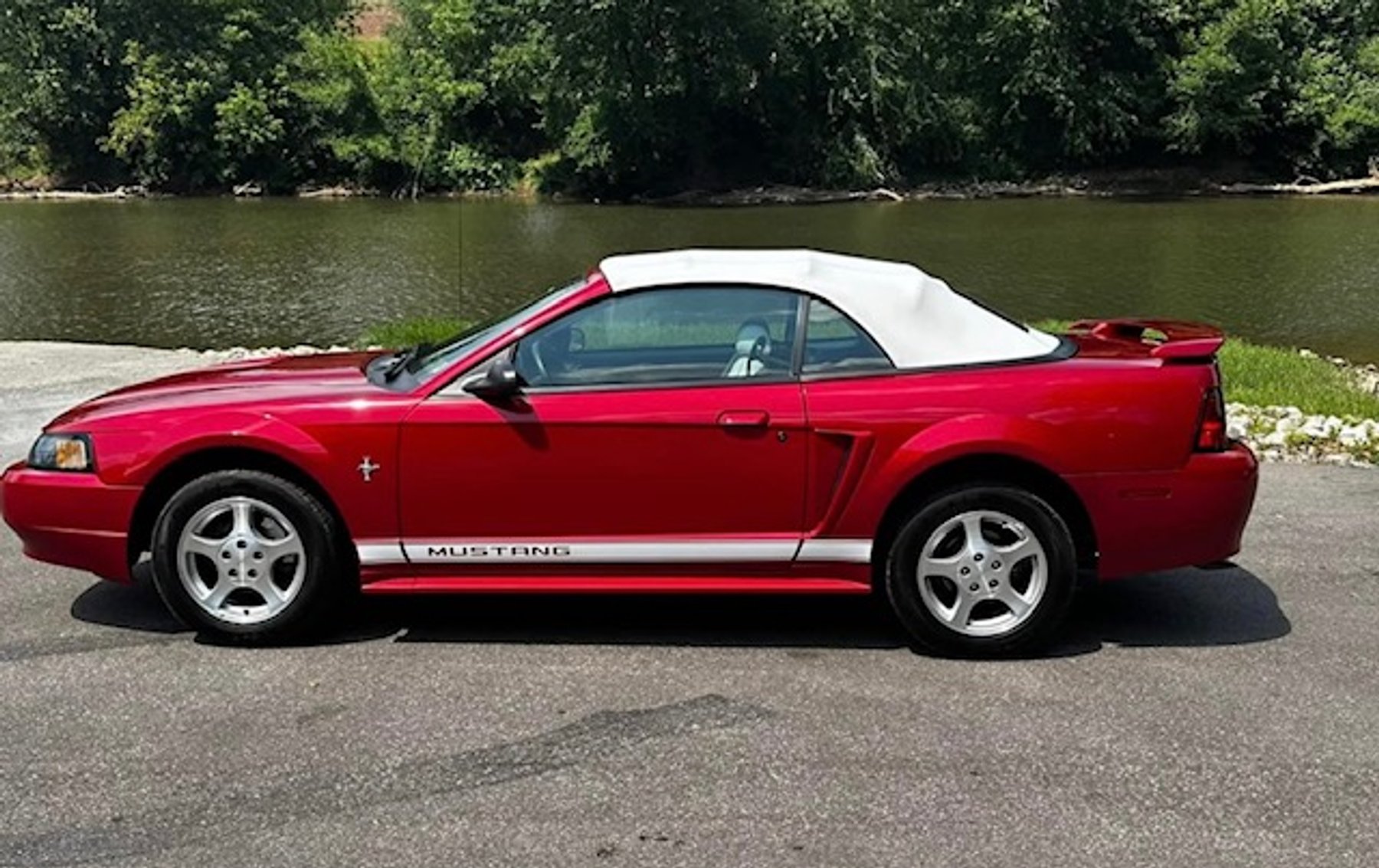 Image for St Albans, WV -  Red Carpet Classic Car Auction [LANE A]