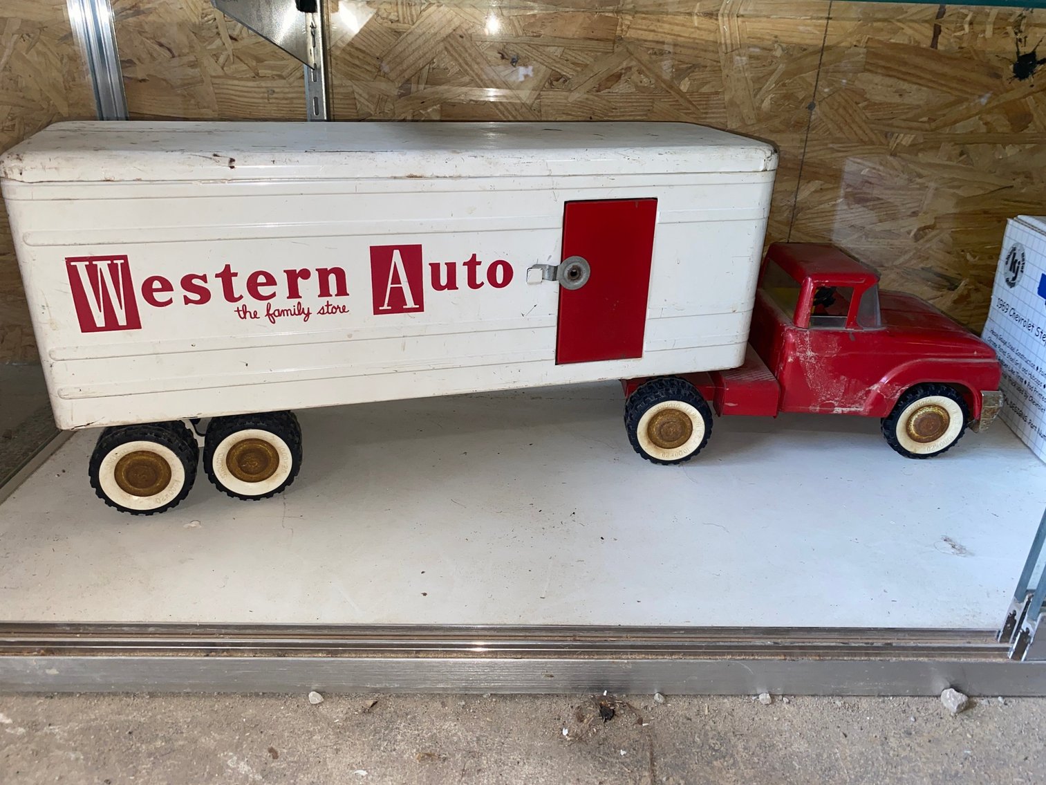 Image for West Alexander, PA – Estate of Michael J. Smith: Like new '21 Sportsmen Camper, '11 Chevy HHR, New Holland Skid Steer, Trailers, Tools, and MUCH MORE