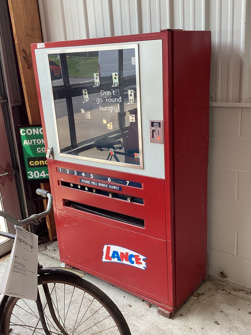 Image for Morgantown, WV – Estate Wayne Long: Automobilia, Advertising Signs, Model Cars & More