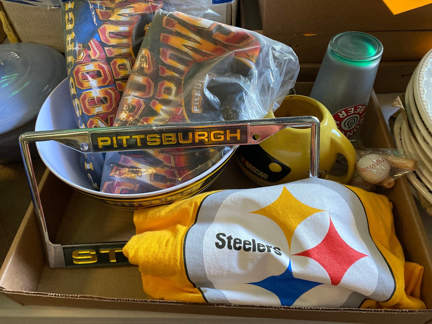 Image for Lemont Furnace, PA - Huge Collector's Downsizing Auction: Costume Jewelry, Vintage Barbie, Christmas Blowmolds, Collectible Toys,  Advertising, Disney, and More!