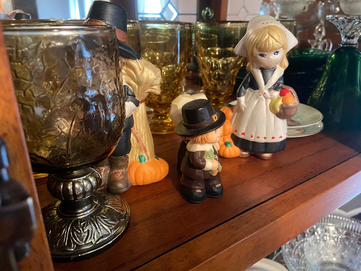 Image for Millwood, WV - Online Only Auction: Glassware, Seasonal Decorations, Furniture, Baskets and more