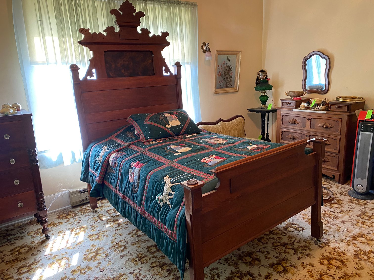 Image for Claysville, PA – Antique Furniture, Glassware, Household Goods, Victorian Furniture, and MORE!
