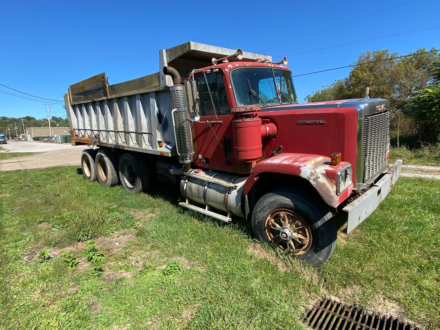 Image for Farrell, PA -- FREIGHTLINER WRECKER & ROLLBACK TRUCKS, OPERATING TOWING BUSINESS, EQUIPMENT, TOOLS, AND MORE!