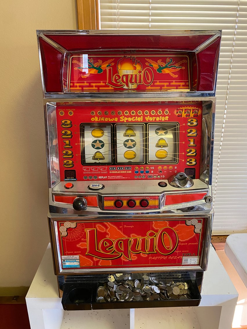 Image for Waynesburg, PA -- Large Online Estate Auction: Firearms, Reloading Supplies, Lequio Slot Machine, Fishing Gear, Household Items, and more!