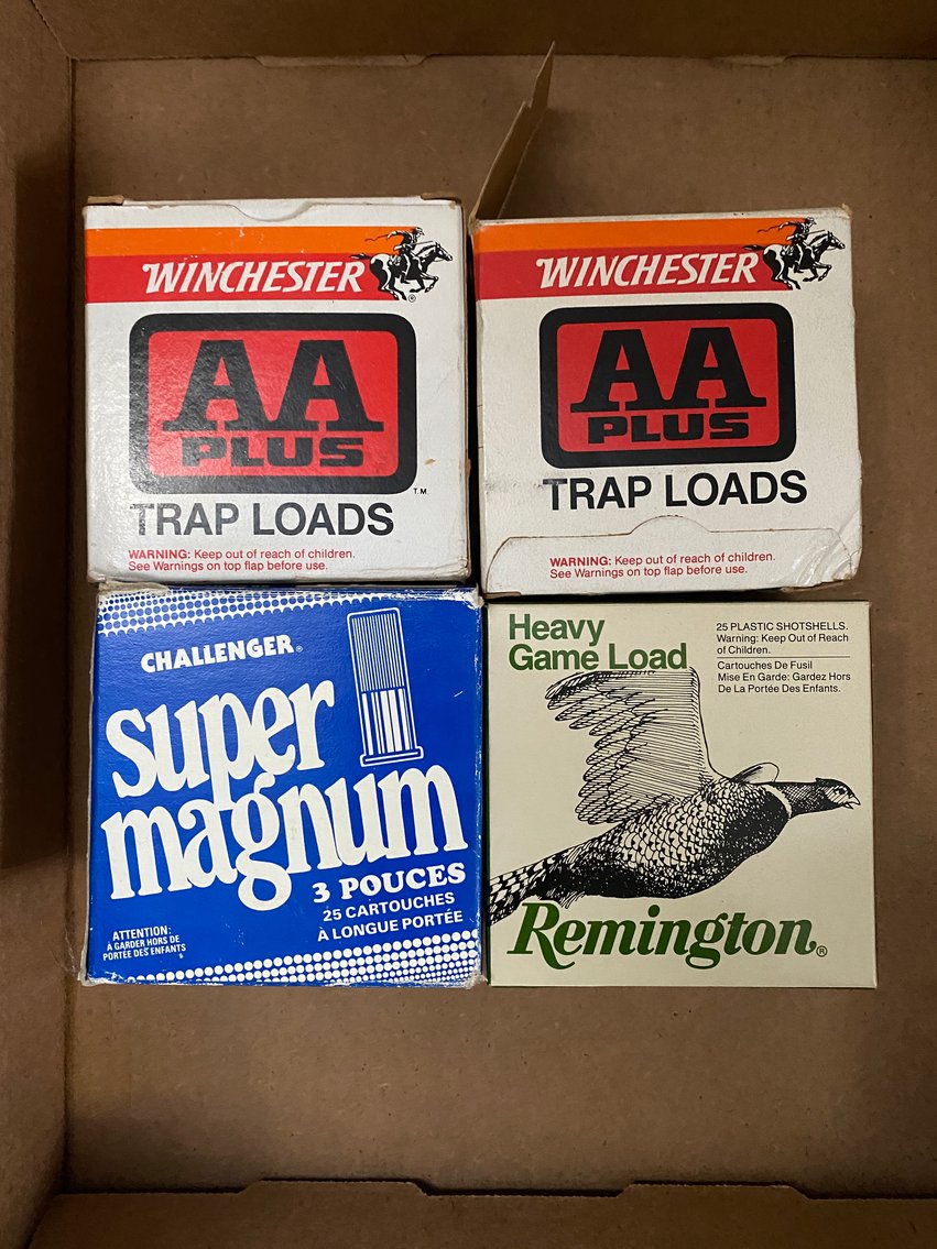Image for Waynesburg, PA -- Large Online Estate Auction: Firearms, Reloading Supplies, Lequio Slot Machine, Fishing Gear, Household Items, and more!