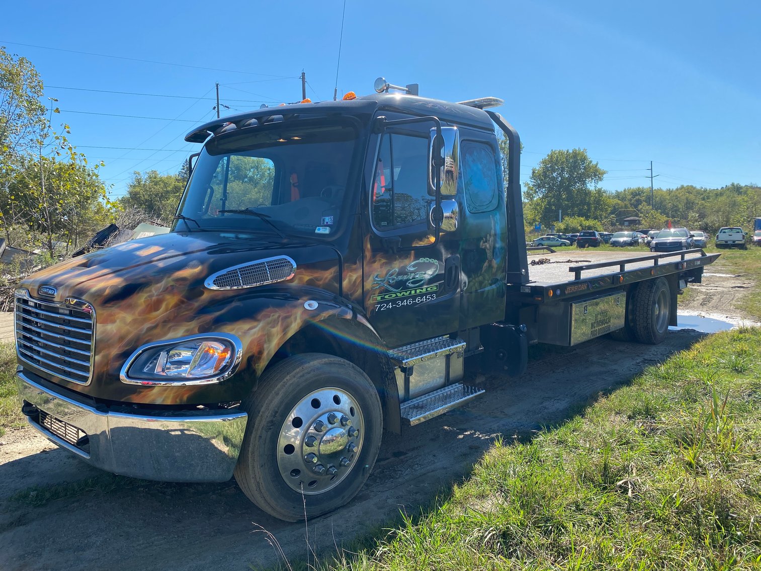 Image for Farrell, PA -- FREIGHTLINER WRECKER & ROLLBACK TRUCKS, OPERATING TOWING BUSINESS, EQUIPMENT, TOOLS, AND MORE!