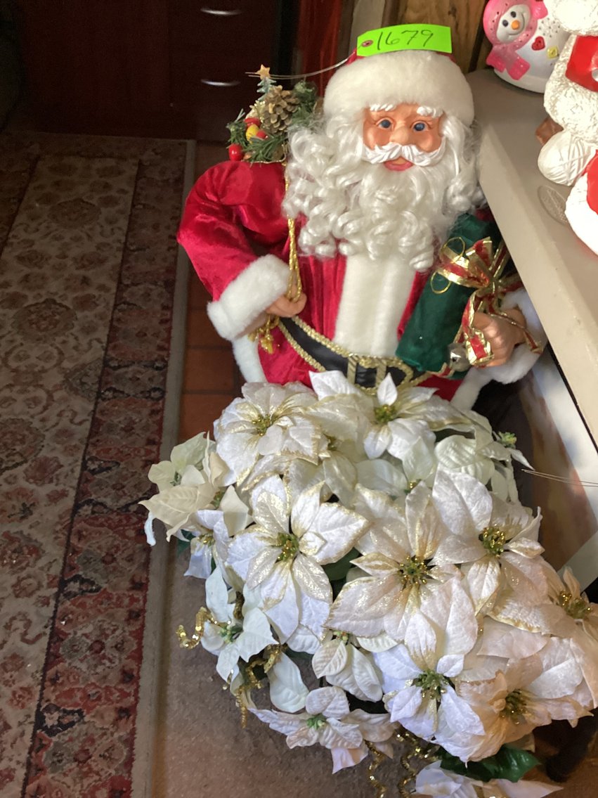 Image for Uniontown, PA – Online Estate Auction: Antique Dolls, Furniture, Glassware and More!