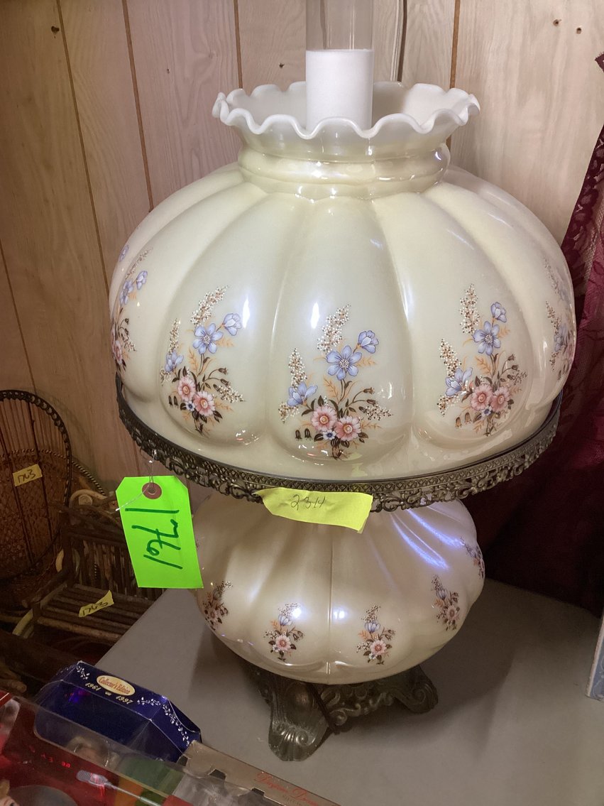 Image for Uniontown, PA – Online Estate Auction: Antique Dolls, Furniture, Glassware and More!