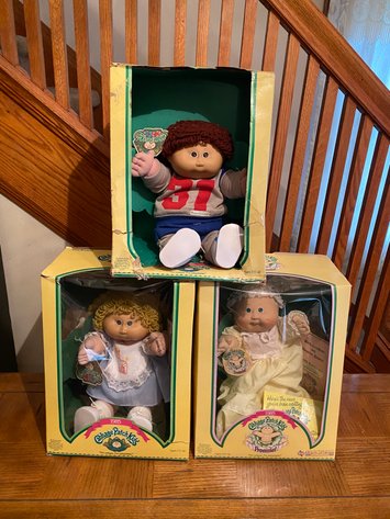 Image for Clarksburg, WV – Quality Home Furnishings, Tools, Clown Collectibles, Fenton