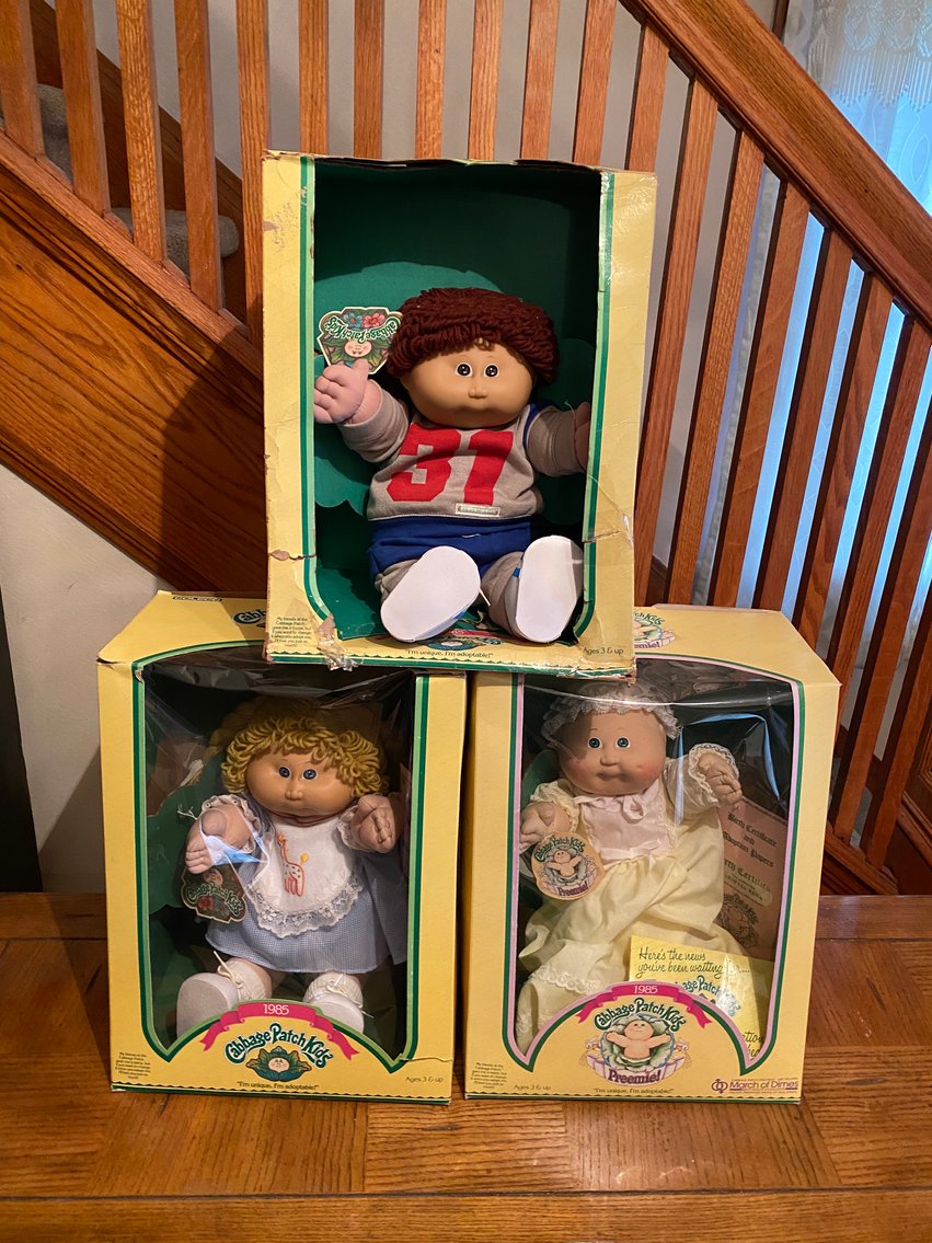 Image for Clarksburg, WV – Quality Home Furnishings, Tools, Clown Collectibles, Fenton