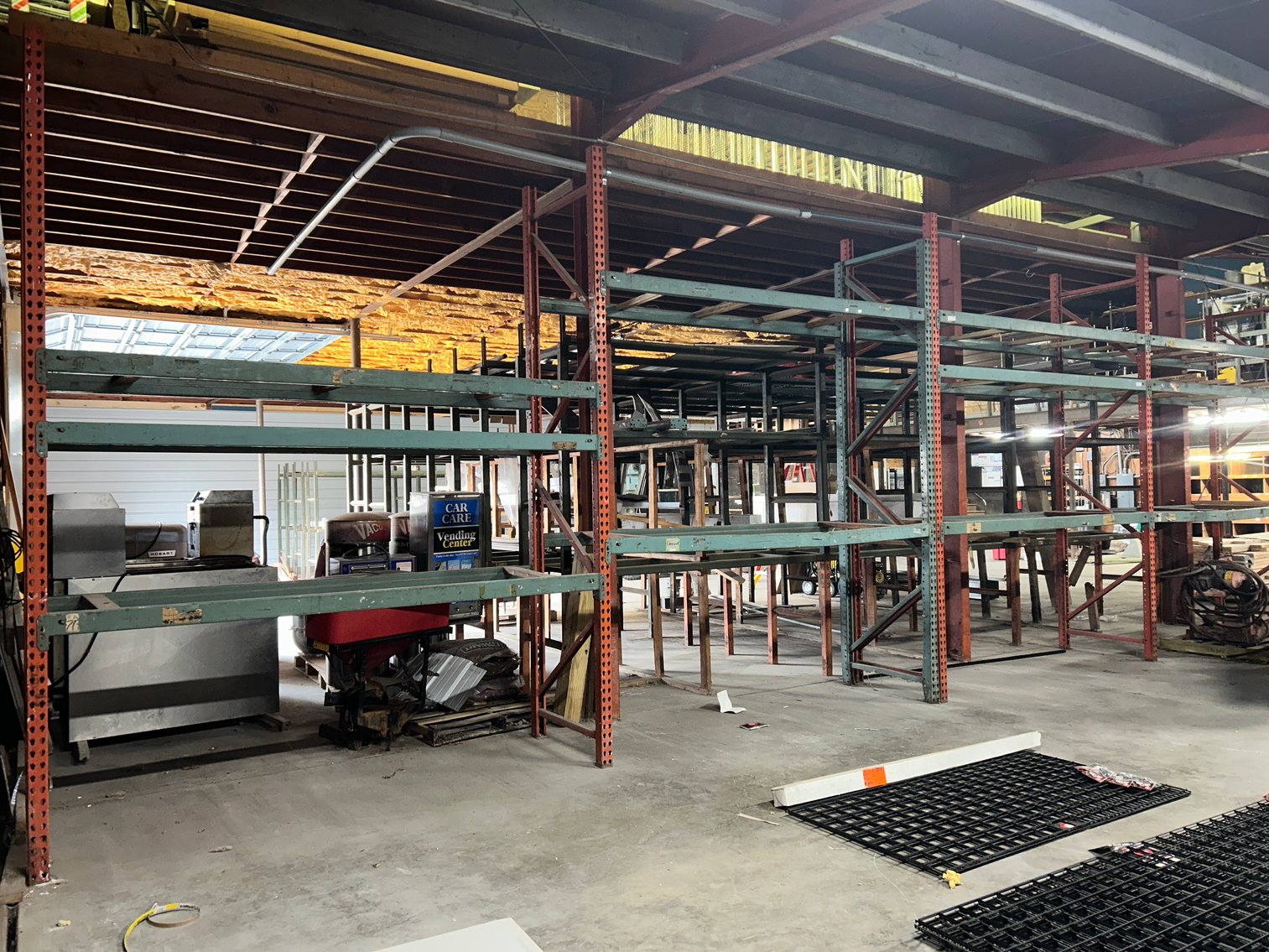 Image for Shinnston, WV – VINCENT LUMBER BUSINESS LIQUIDATION, with Additions! OVER 500 LOTS!