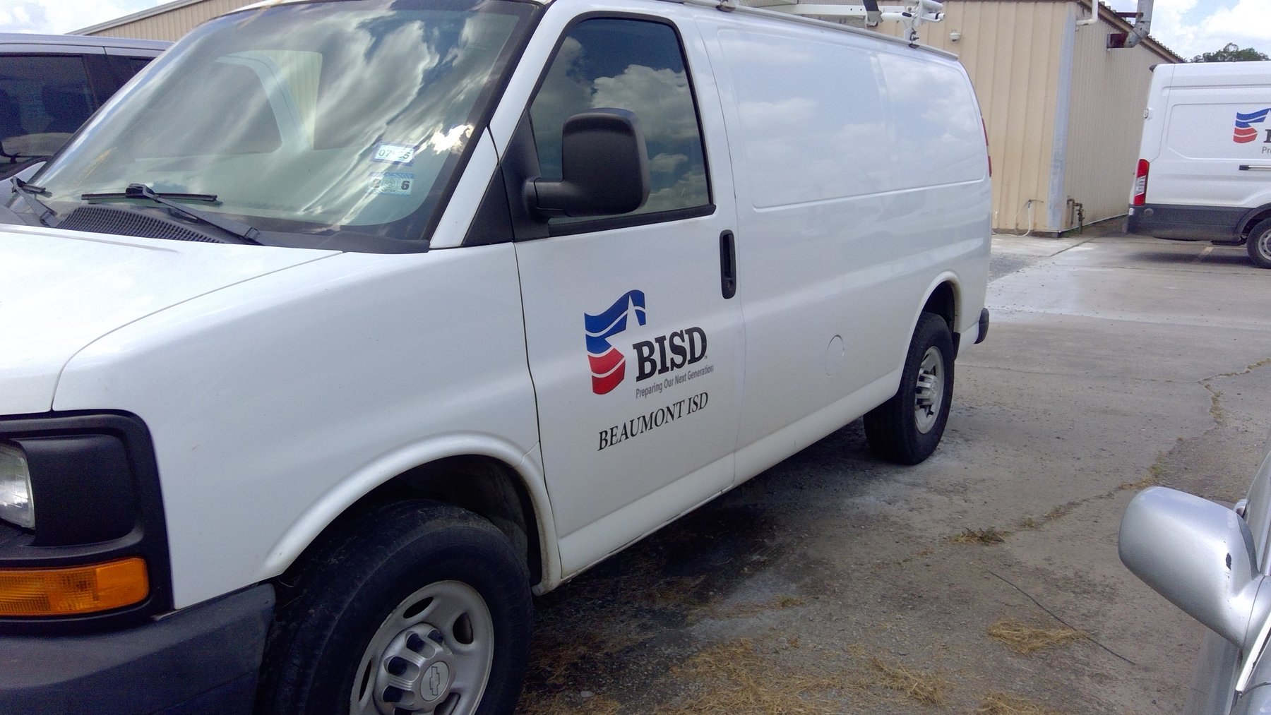 Image for Beaumont Independent School District  Vehicles and Surplus - Beaumont, TX 77701