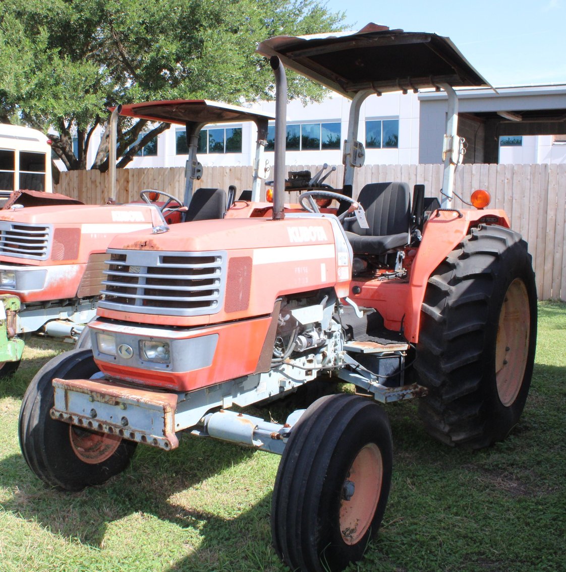 Image for Fort Bend Independent School District (Buses - Vehicles - Tractors) - Sugar Land, TX 77478