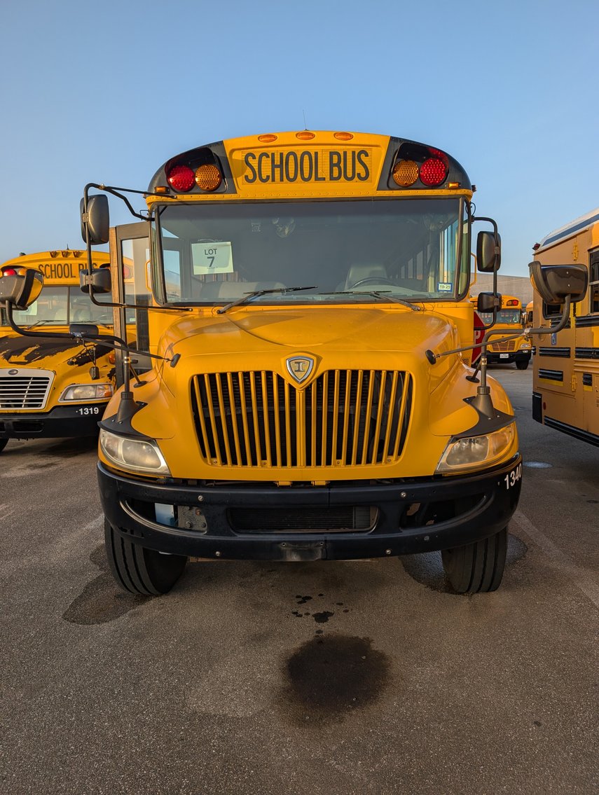 Image for Leander Independent School District (Buses) - Cedar Park, TX 78613