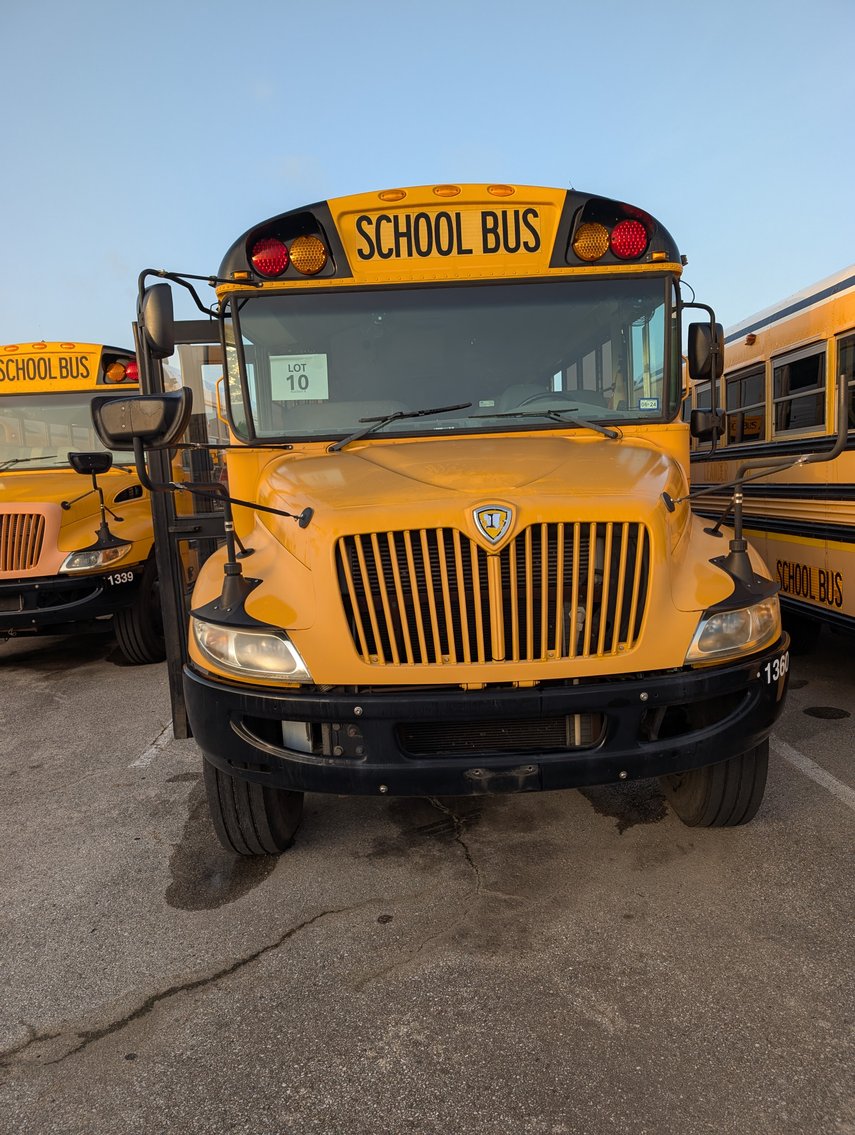 Image for Leander Independent School District (Buses) - Cedar Park, TX 78613