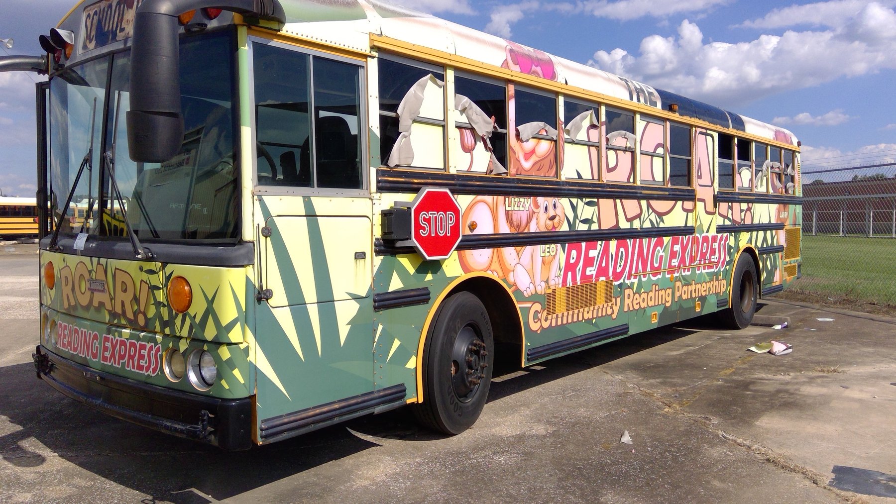Image for Beaumont Independent School District (Buses) - Beaumont, TX 77701