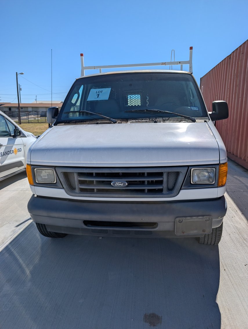 Image for Leander Independent School District (Vehicle & Surplus) - Leander, TX 78641