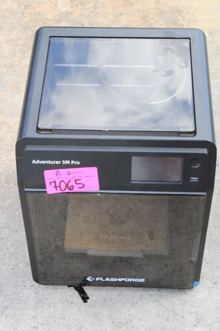 Image for Arcade Machine, 3D Printers, and More - Tomball, TX