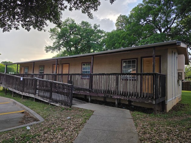 Image for ISAT (Portables) - Arlington, TX 76010