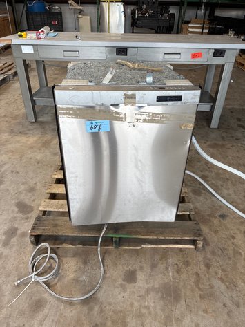 Image for 3-in-1 Desktop Machines, Lincoln Arc Welder, and More! - Tomball, TX 77377