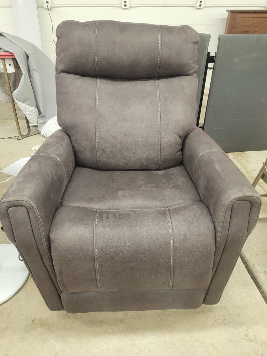 Image for Glenford and Marie Amstutz Estate Auction