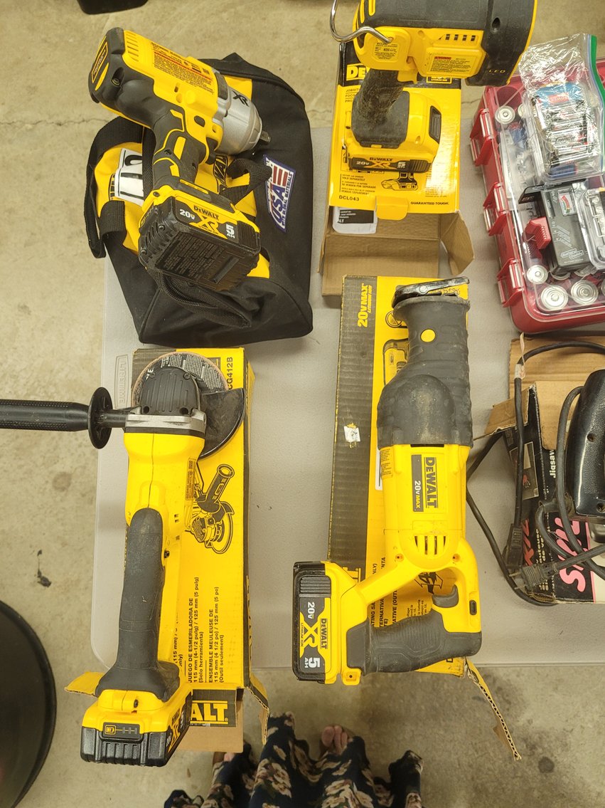 Image for Glenford and Marie Amstutz Estate Auction