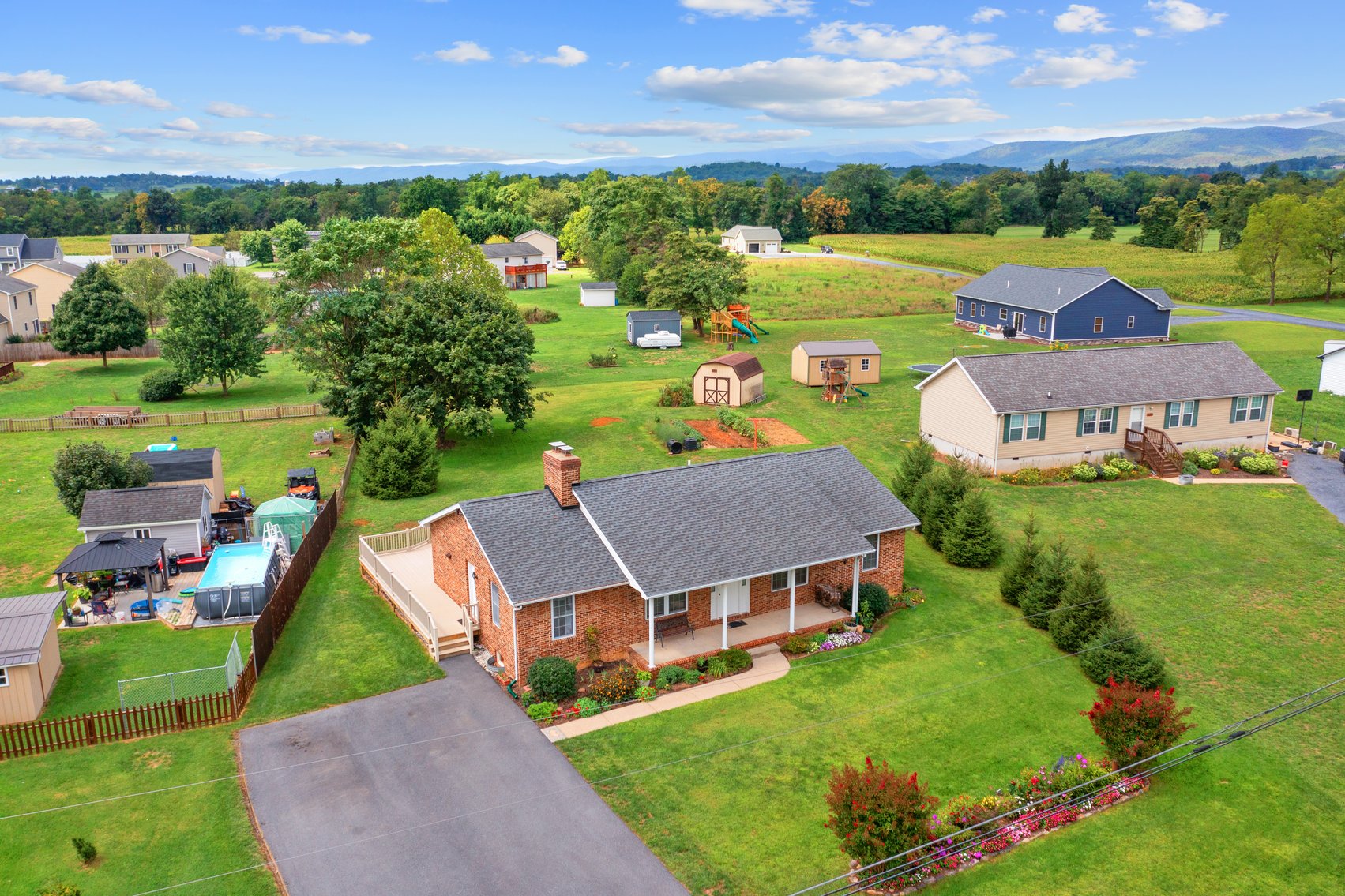 Image for 4 Bedroom 3 Bath Brick Ranch Home Near Dayton VA