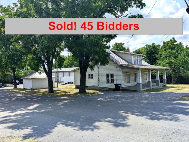 Image for 3 Bedroom Home and Commercial Garage Zoned B2 Harrisonburg VA