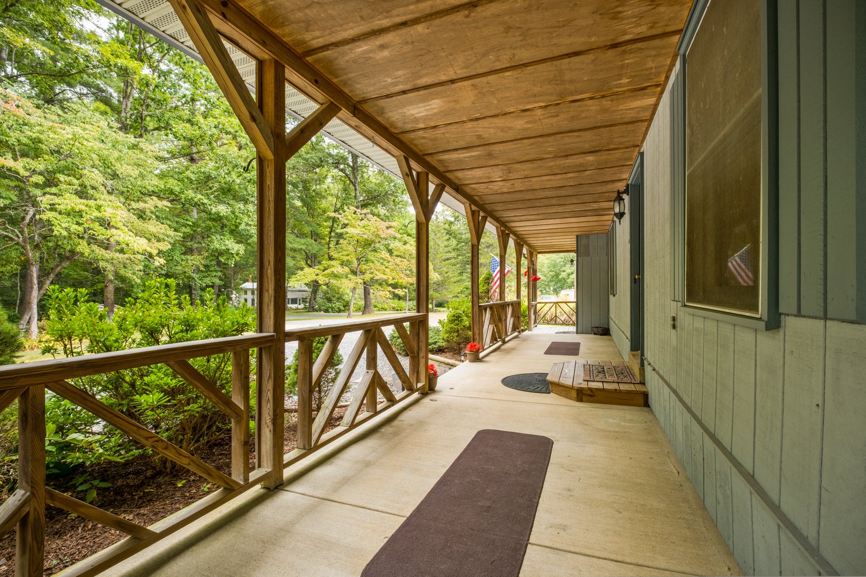 Image for 3 Bed/3 Bath Home Near The Mountains