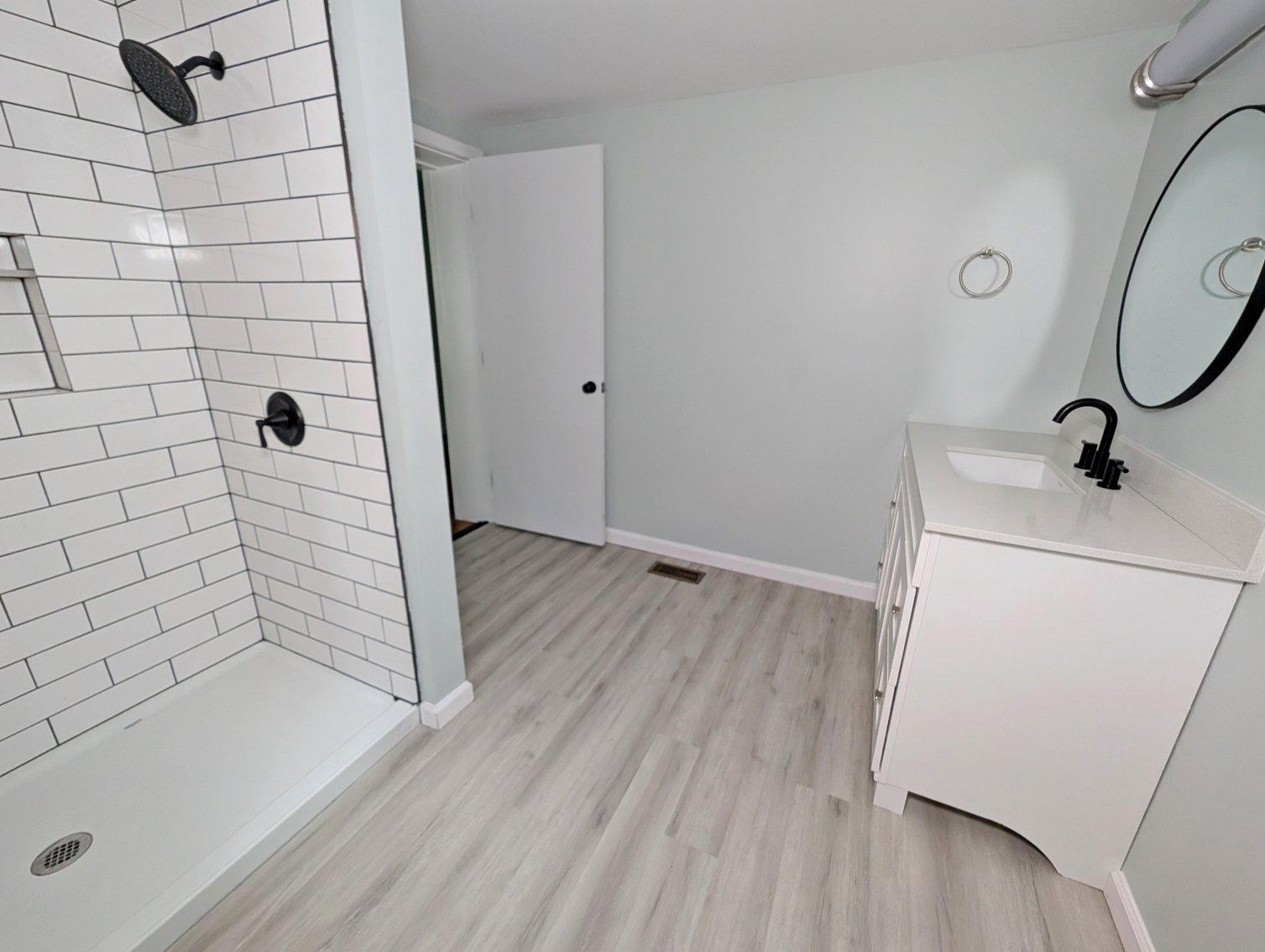 Image for Cabin On 5 Acres Near Broadway VA