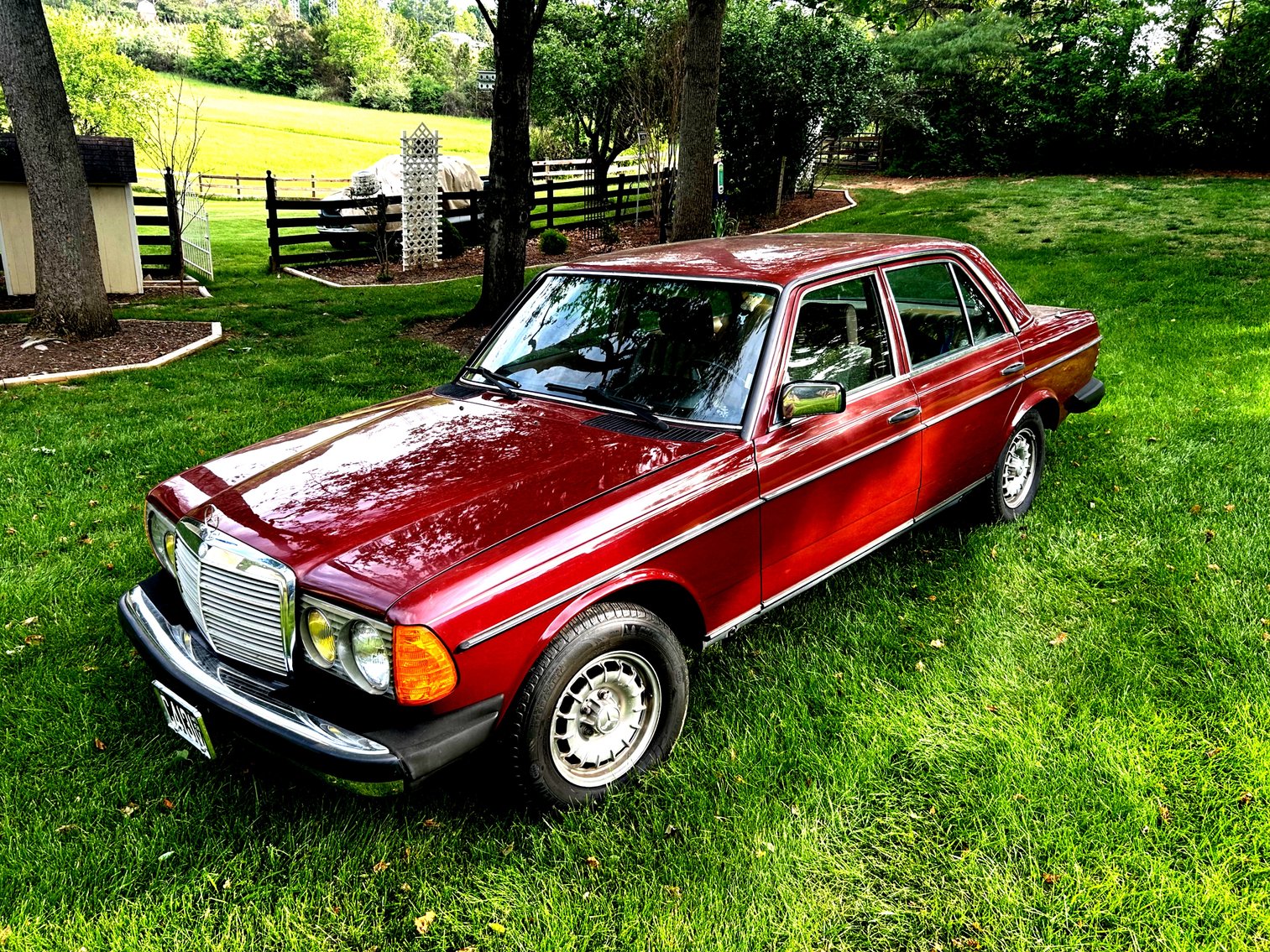 Image for Waynesboro Living Estate Auction