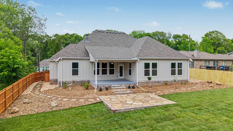 Image for Beautiful Home & Residential Lots in Bella Vista, Arkansas - Near Bentonville