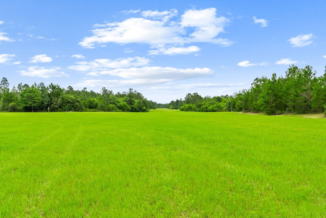 Image for Private Runway with Home & Hangar on 80± acres in Fountain, Florida